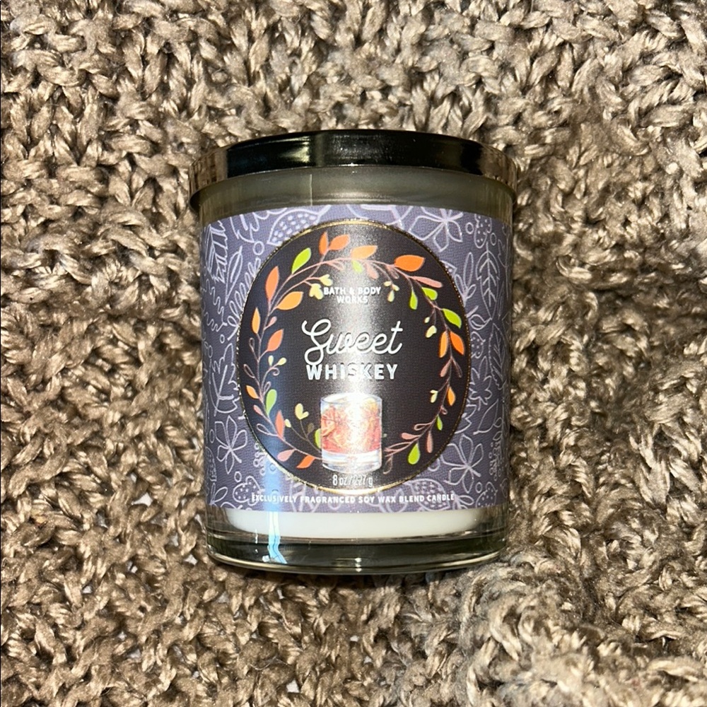 Bath & Body Works Sweet Whiskey Single Wick Candle